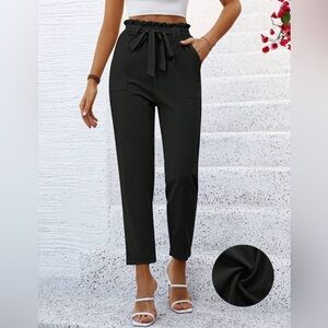 NWOT SHEIN LUNE Solid Color High Waisted Paper Bag Pants With Pockets